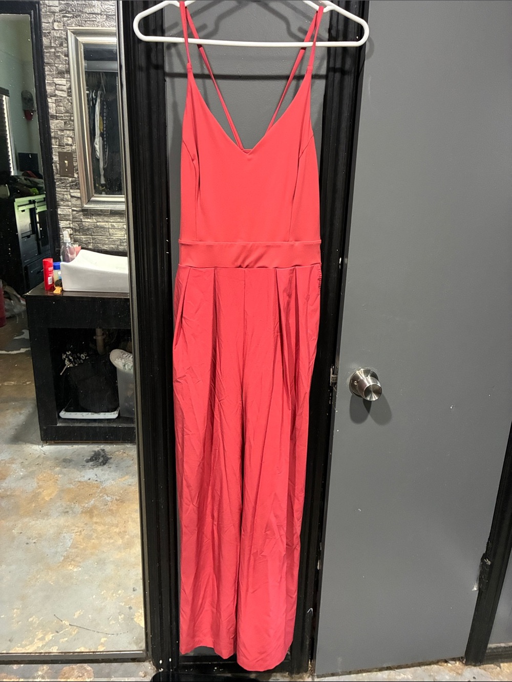 HALARA Red Sleeveless V-Neck Jumpsuit